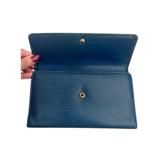 LOUIS VUITTON Womens Blue Epi Leather Long Clutch Wallet - Picture 8 of 14